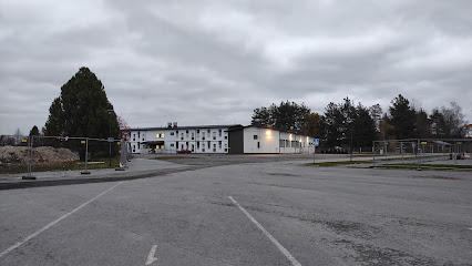Alaharman kirkonkylan koulu kaupungissa Harma