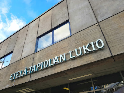 Etela-Tapiola Upper Secondary School kaupungissa Espoo