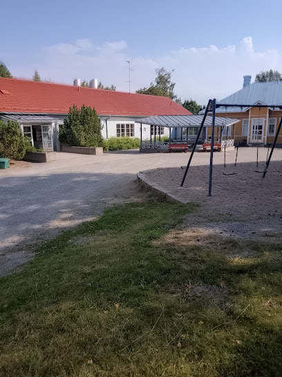 Kuusiston koulu kaupungissa Kuusisto