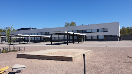 Pihlajamaki Lower Comprehensive School kaupungissa Helsinki