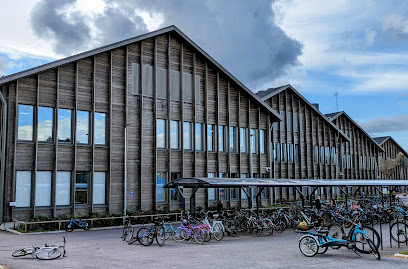 Mansikkalan koulu kaupungissa Imatra