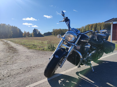 Yhteiskoulu kaupungissa Sysma