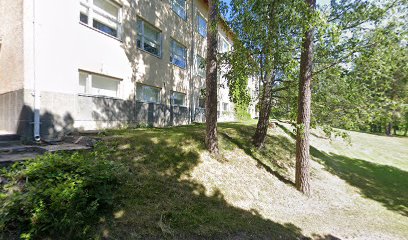 Pohjan Kirkonkylan Koulu kaupungissa Raseborg