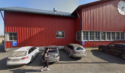 Stenbackens skola kaupungissa Narpes